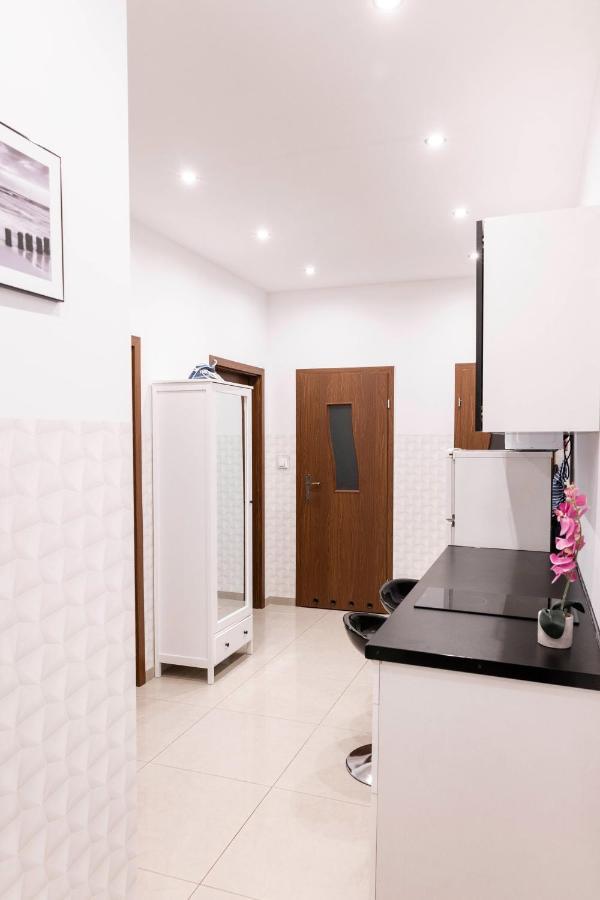 Clicktheflat Royal Route Warecka Apart Rooms Varsavia Esterno foto