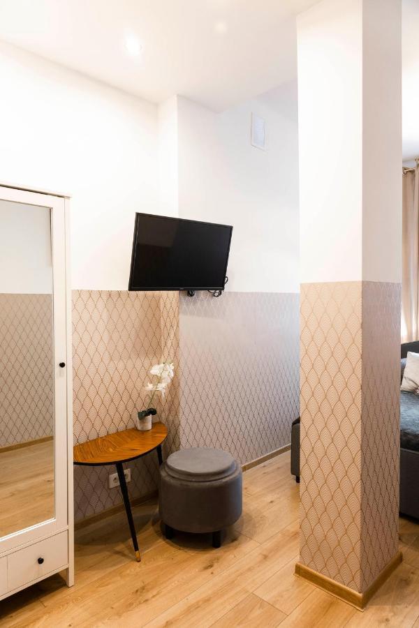 Clicktheflat Royal Route Warecka Apart Rooms Varsavia Esterno foto