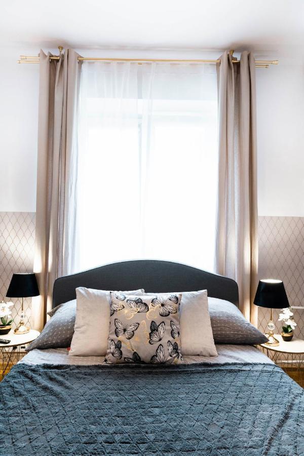 Clicktheflat Royal Route Warecka Apart Rooms Varsavia Esterno foto