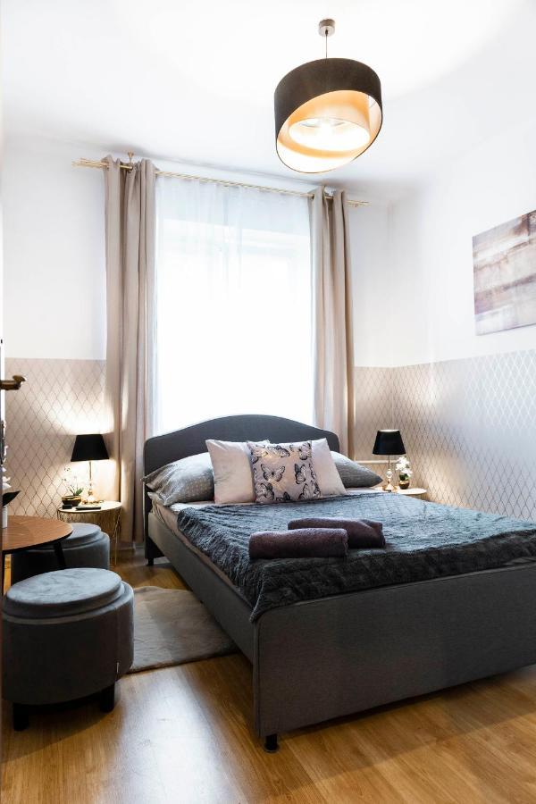 Clicktheflat Royal Route Warecka Apart Rooms Varsavia Esterno foto