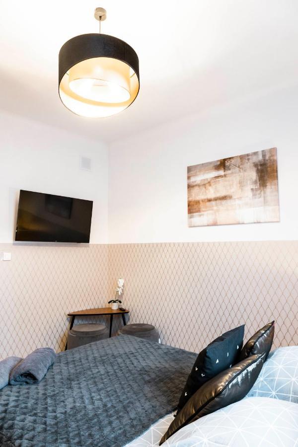 Clicktheflat Royal Route Warecka Apart Rooms Varsavia Esterno foto